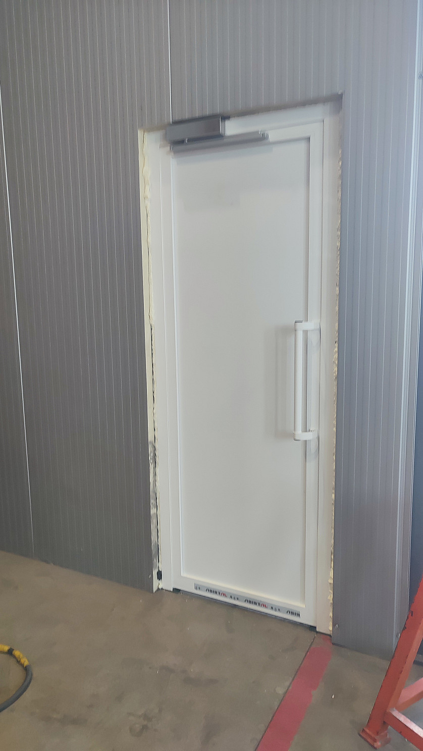 Ремонт окон и дверей из ПВХ и алюминия изображение 7