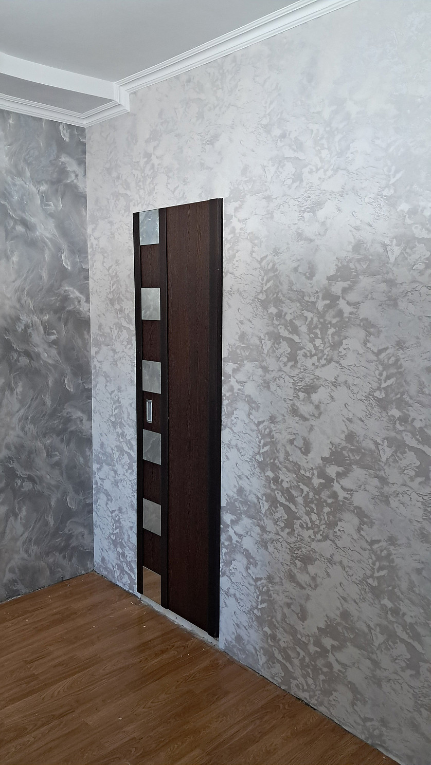 Lipirea calitativă a tapetelor изображение 3